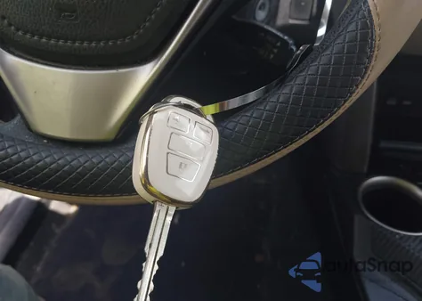 2015 Toyota Rav4 Le from USA, damaged, VIN JTMBFREV1FJ044401